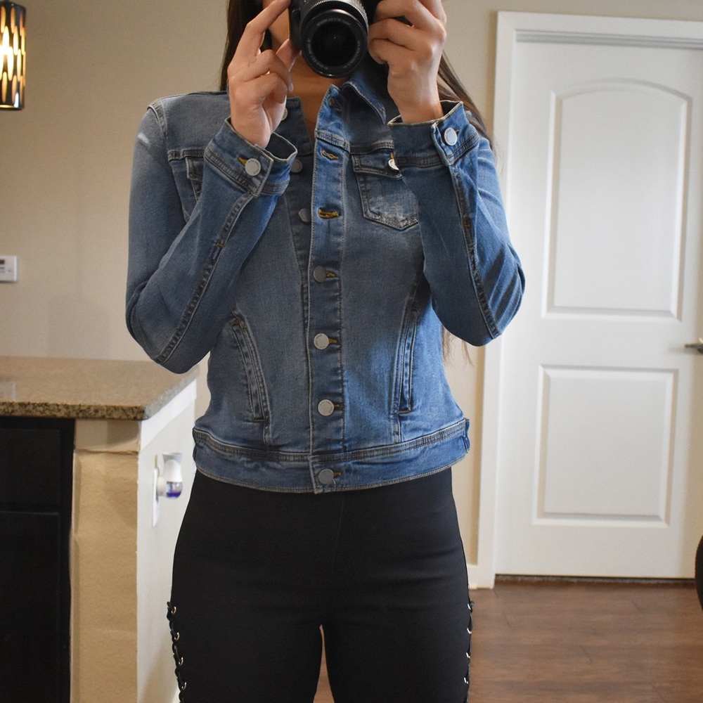Blue Dream Slim Fit Denim Jacket - Picture 6 of 7